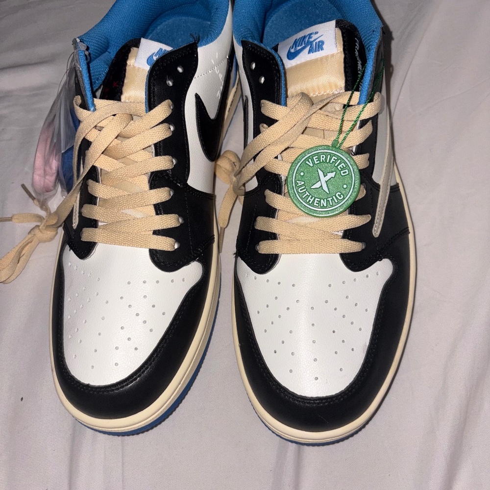 Travis Scott x Jordan 1 Low Fragment